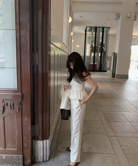 ［即納］milky frill sleeveless