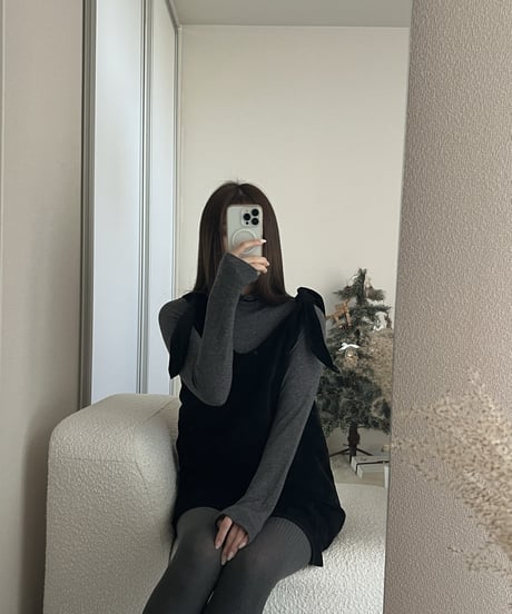 shoulder ribbon dress