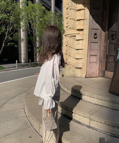 ribbon blouse
