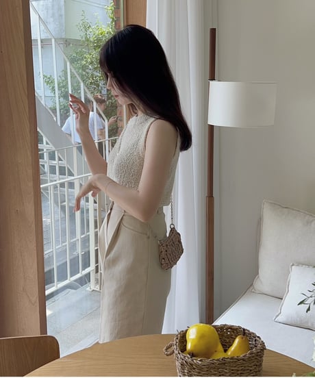 boucle sleeveless knit