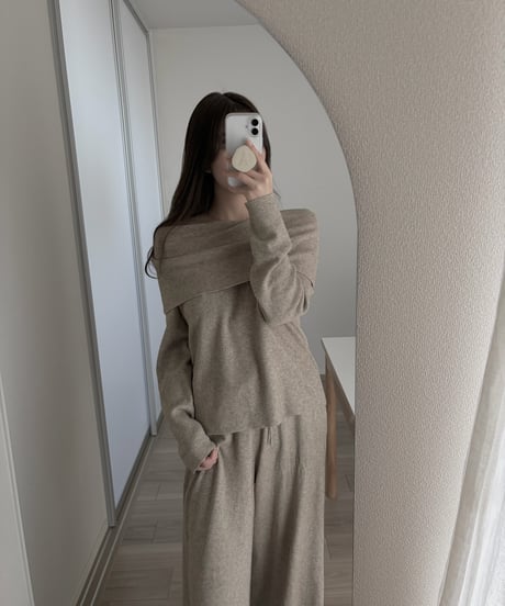 deer offshoulder knit setup