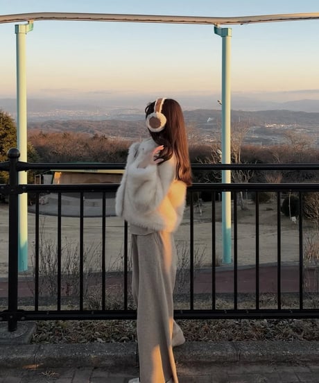 deer offshoulder knit setup