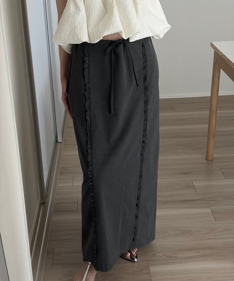 frill line skirt