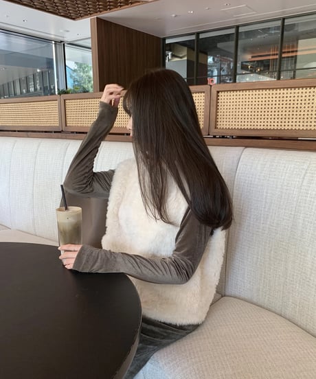 mouton boa vest