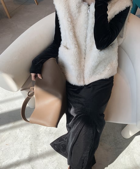 mouton boa vest