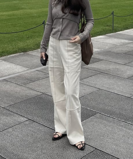 block pants