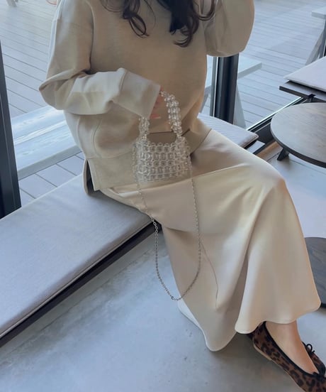 chic banding satin long skirt