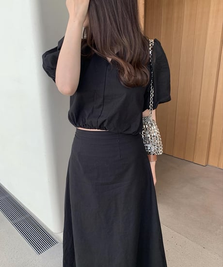 carol V-neck blouse / carol skirt