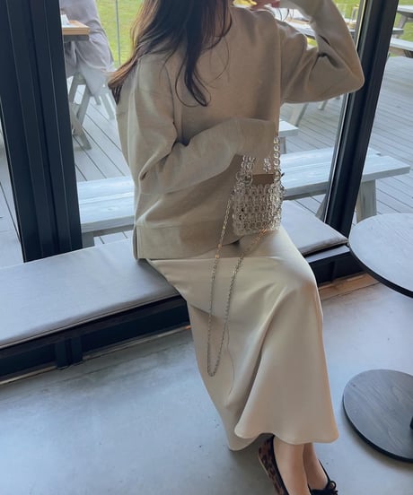 chic banding satin long skirt