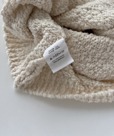 bubble cap knit