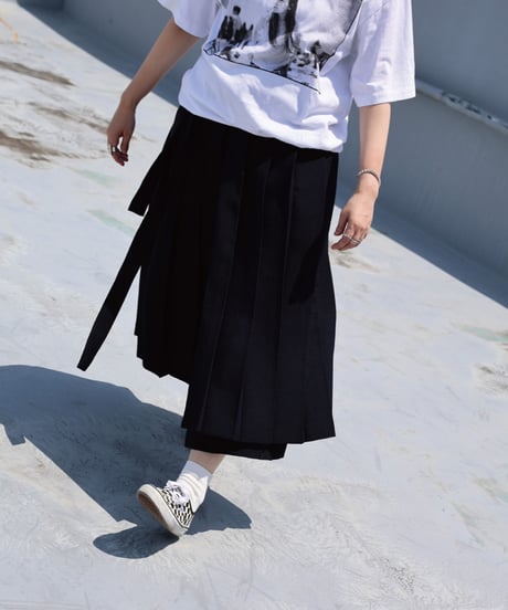 Dhal / DOUBLE FACE JERSEY  Pleats Skirt