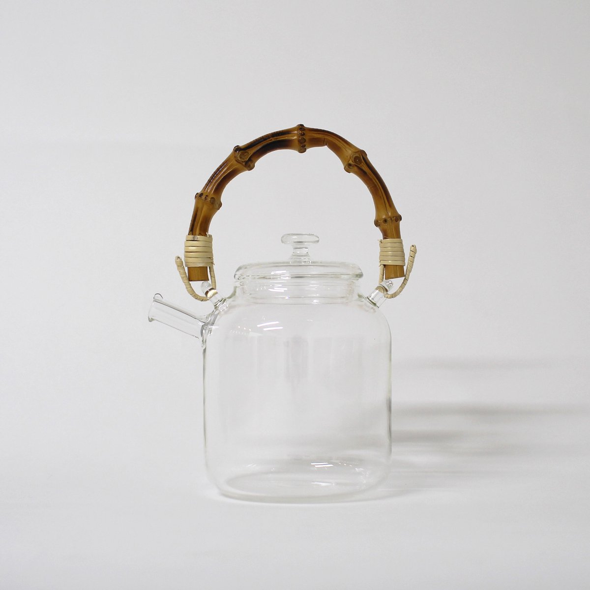 【しゃこ】ガラスティーポット （STUDIO PREPAスタジオプレパ白竹 fit=scale-down,w=1200