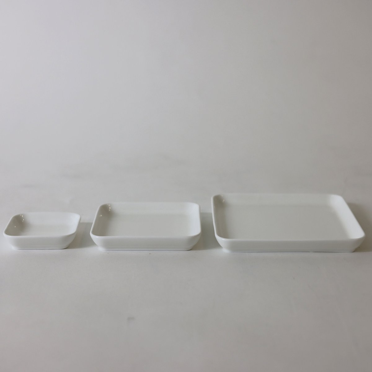 HERE / 黒川雅之 WIND PLATE square | Dhal/DHAL DESIG