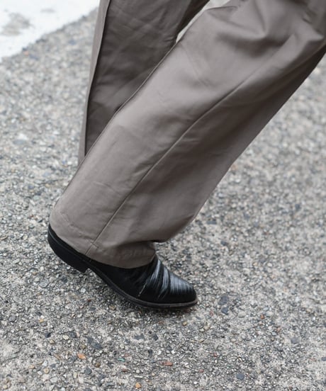 Dhal / 南米WOOL TROPICAL Center Press Pants