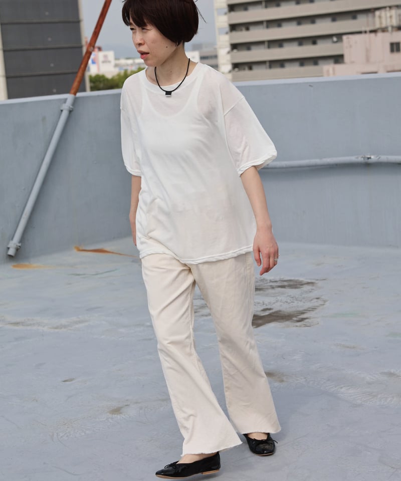 【今期新品】1027 Hard Twisted Bio Tシャツ クリーム 今期新品】1027 Hard Twisted Bio Tシャツ クリーム 1027 Hard Twisted