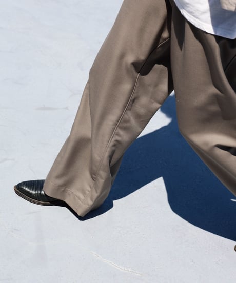 Dhal /南米 WOOL TROPICAL Relax Pants