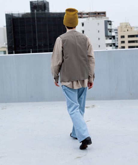 Dhal / 南米WOOL TROPICAL Zip Vest
