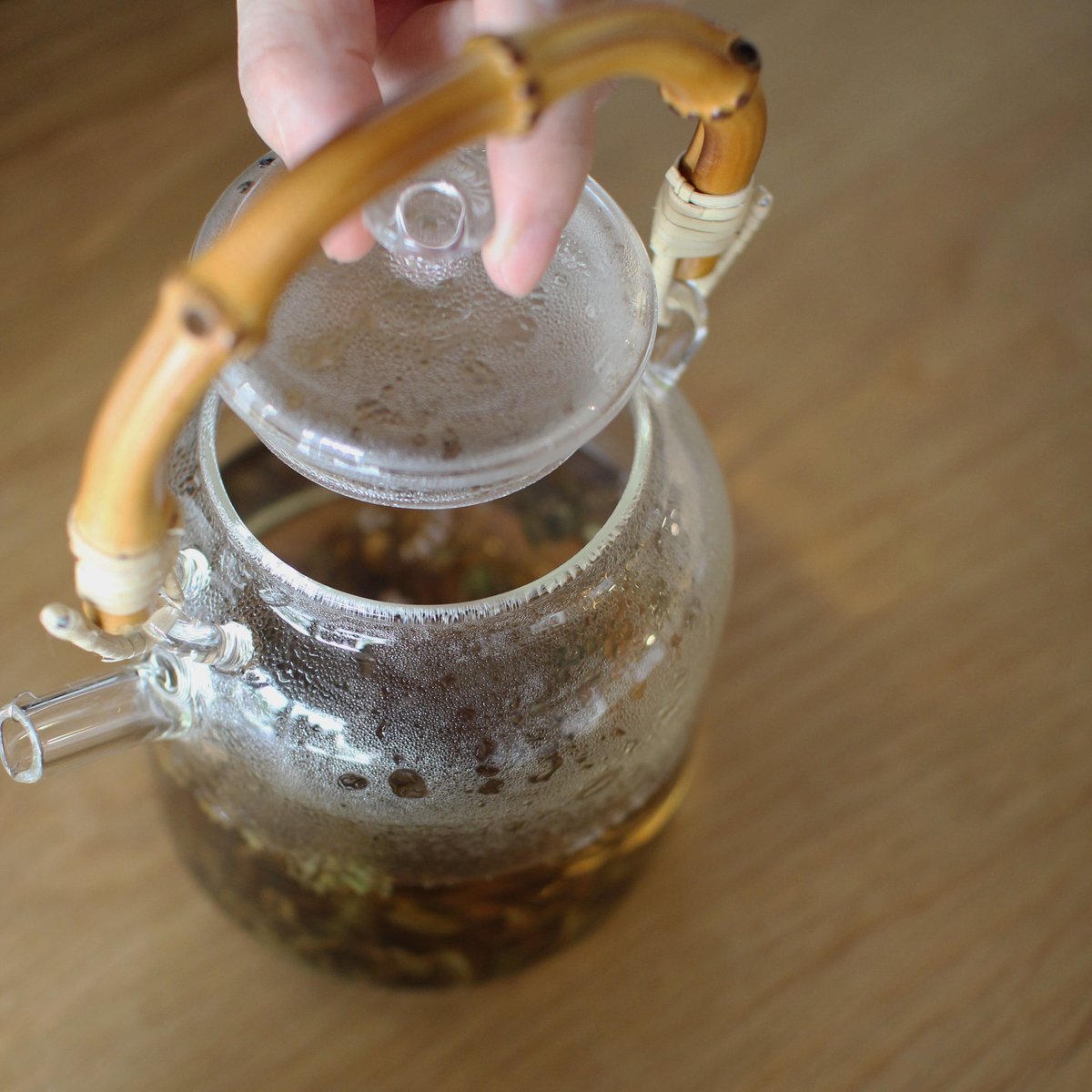 【新品】ガラスティーポット （STUDIO PREPA／スタジオプレパ）白竹 fit=scale-down,w=1200