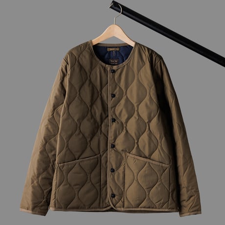 【 TAION / タイオン 】MILITARY CREWNECK DOWN JACKET (OLIVE)