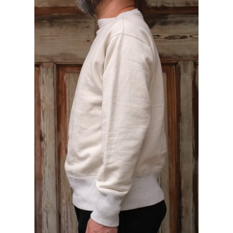 SET-IN SLEEVE SWEAT SHIRT