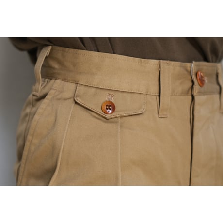 “WILD CANYON” SHORTS (KHAKI BEIGE)