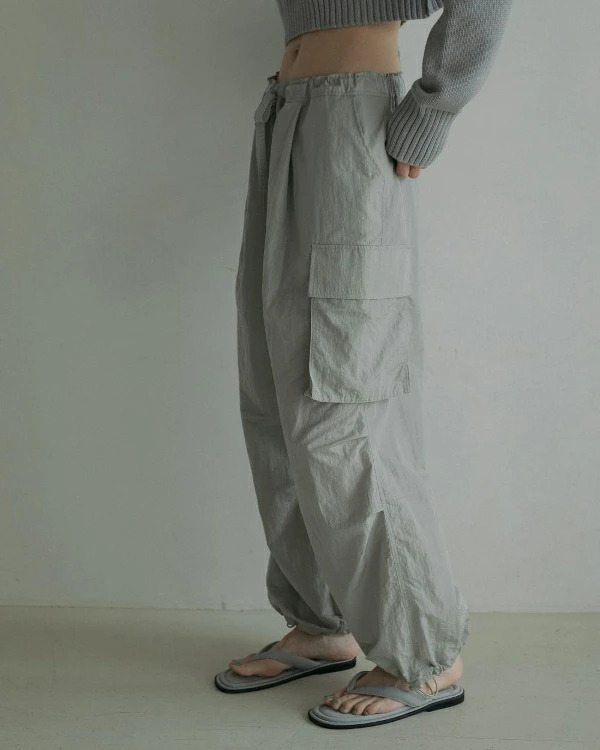 ànuke アンヌーク anuke Nylon Cargo Pants ナイロンカーゴパンツ