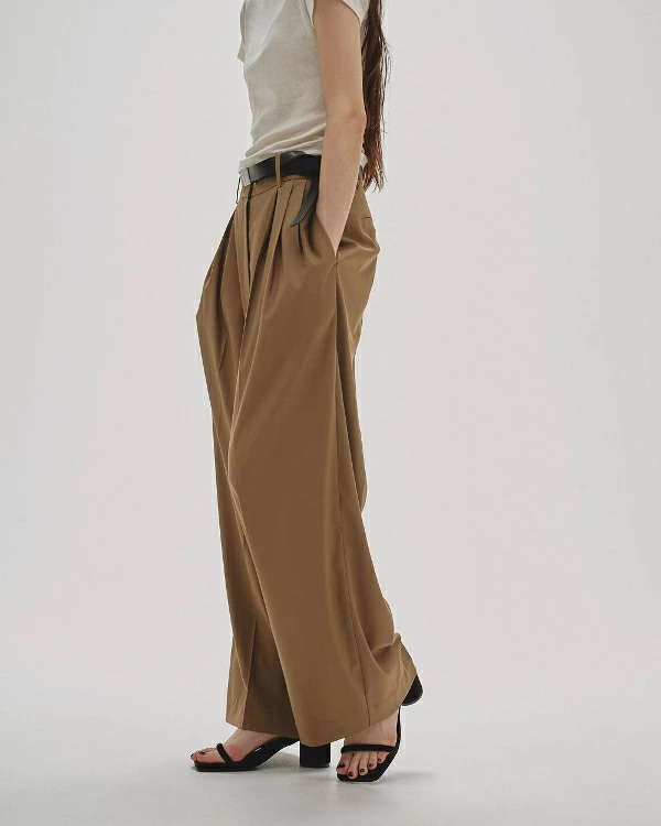 TODAYFUL トゥデイフル Lightweight Tuck Trousers ライトウェ