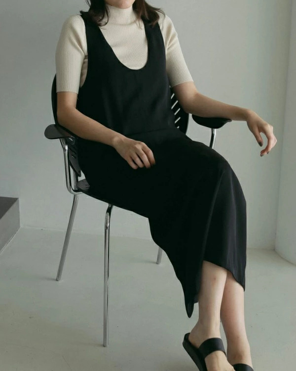 anuke アンヌーク ツイル Uネック ワンピース 38 ànuke アンヌーク anuke Twill Uneck Onepiece ツイルユーネック