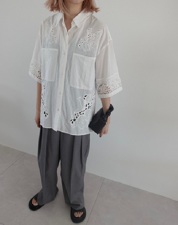 Cutwork Lace Shirts / anuke / black