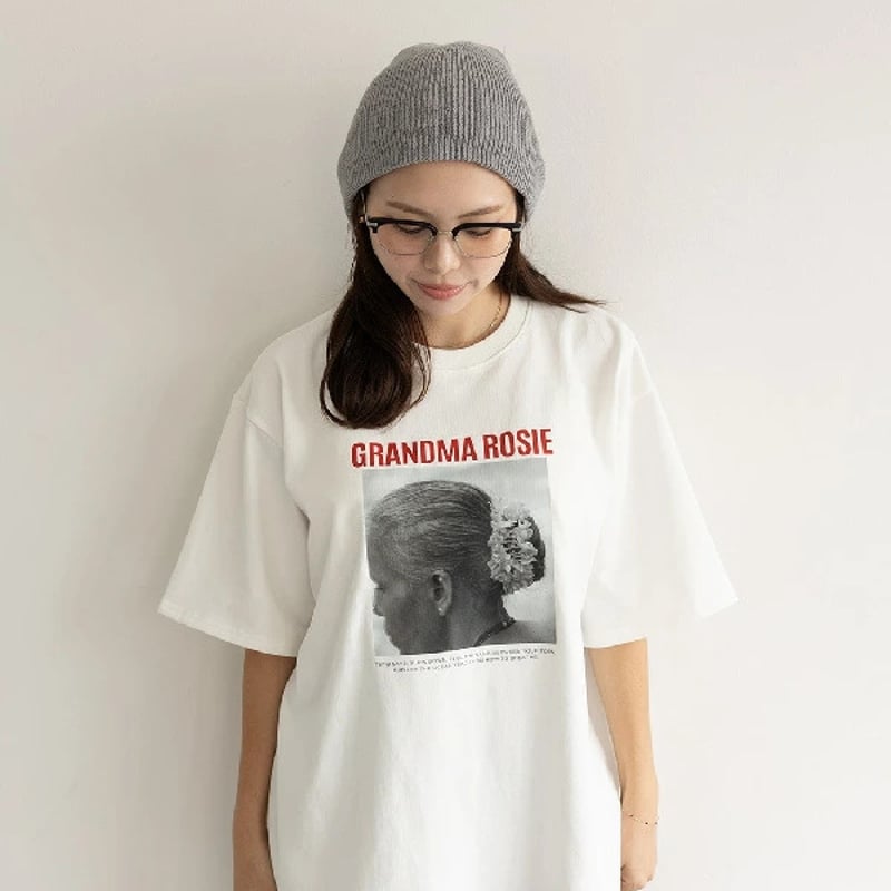 CAVEZA ROSSO カベサロッソ GRANDMA ROSIE Photo Tシャツ B1