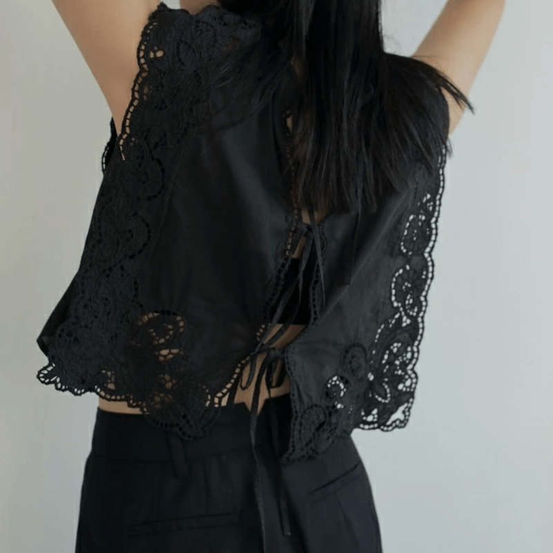 ànuke アンヌーク anuke Cutwork Box Blouse カットワーク