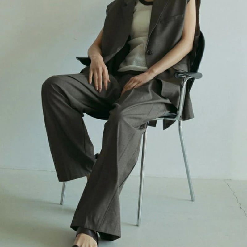 ⚠️最終値下げ⚠️アンヌーク　ànuke Cutoff Over Vest ànuke アンヌーク anuke Cutoff Over Vest カットオフオーバーベスト