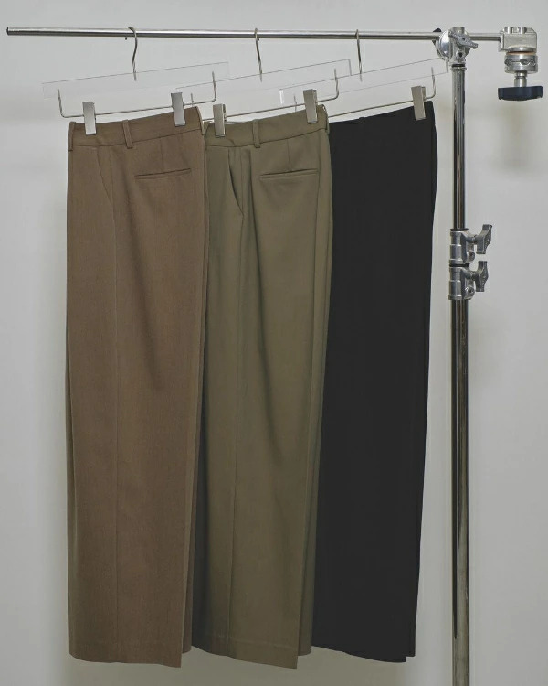 TODAYFUL パンツ　コットンツイルトラウザース　38 TODAYFUL（トゥデイフル）の「コットンツイルトラウザース