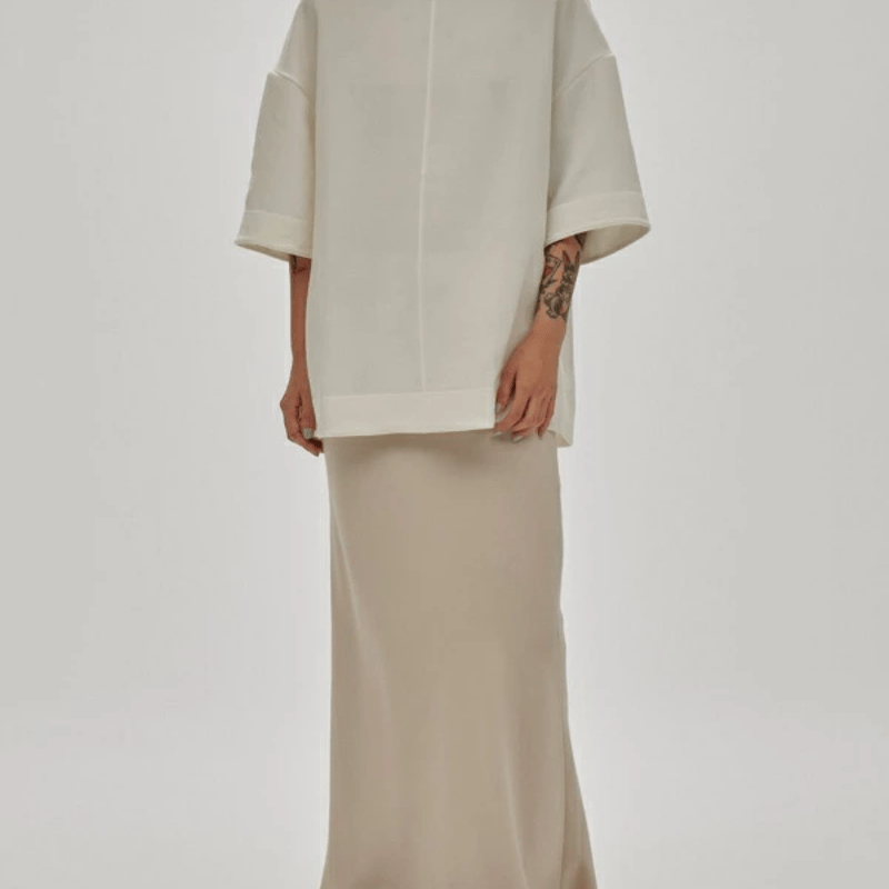 【TODAYFUL】 Back Satin Pullover TODAYFUL RECOMMENDED styling ! #tops Back Satin Pullover