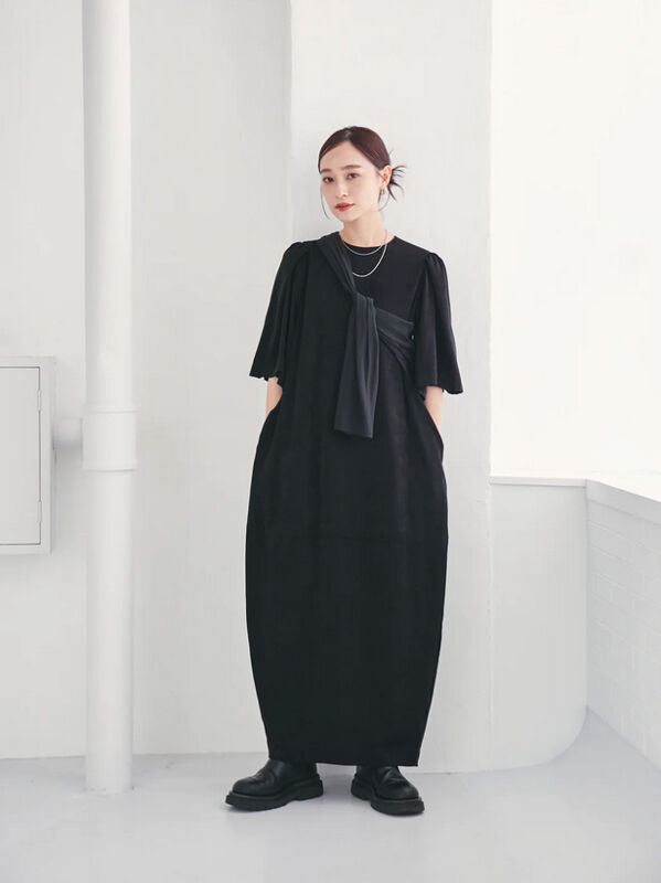 Hella VINTAGE SATIN COCOON DRESS一度のみ着用 Hella VINTAGE SATIN COCOON DRESS一度のみ着用