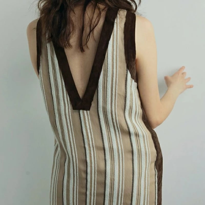 【即納】anuke アンヌーク anuke　Sheer Stripe Onepiece シアーストライプワンピース 62520317 船曳ひろみ【2025】【AW】【2025夏秋】【2025AW】【入荷】 ànuke アンヌーク anuke 秋冬 Sheer Stripe Onepiece シアース