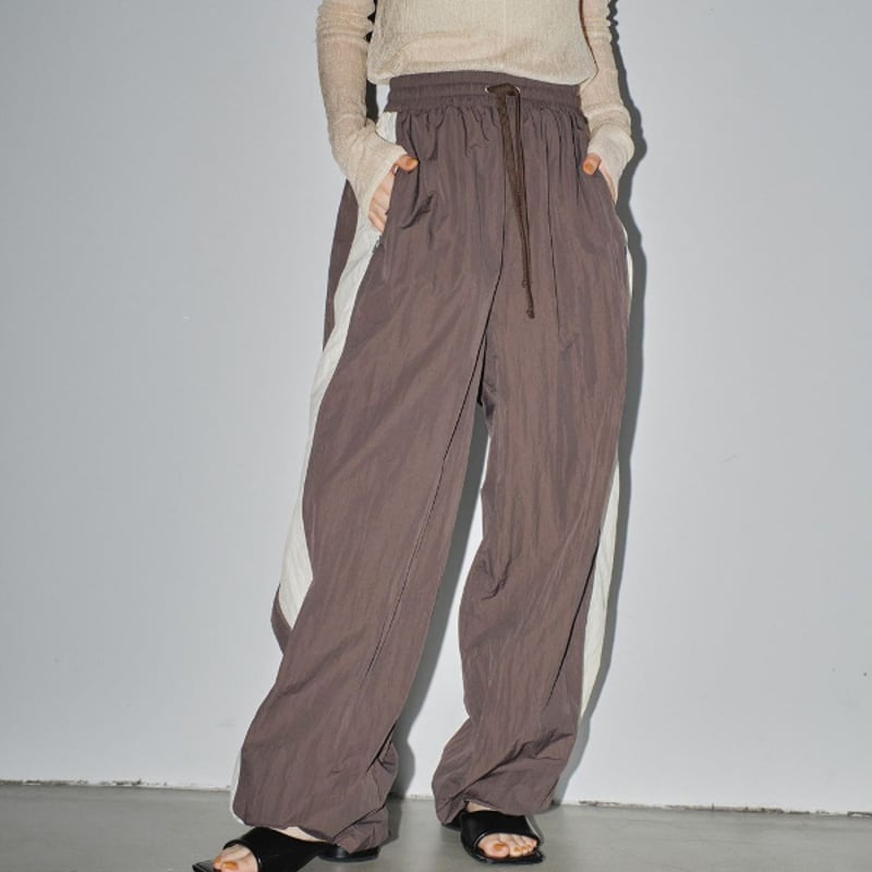 TODAYFUL トゥデイフル / Nylon Line Pants ナイロンライン TODAYFUL トゥデイフル / Nylon Line Pants ナイロンライン