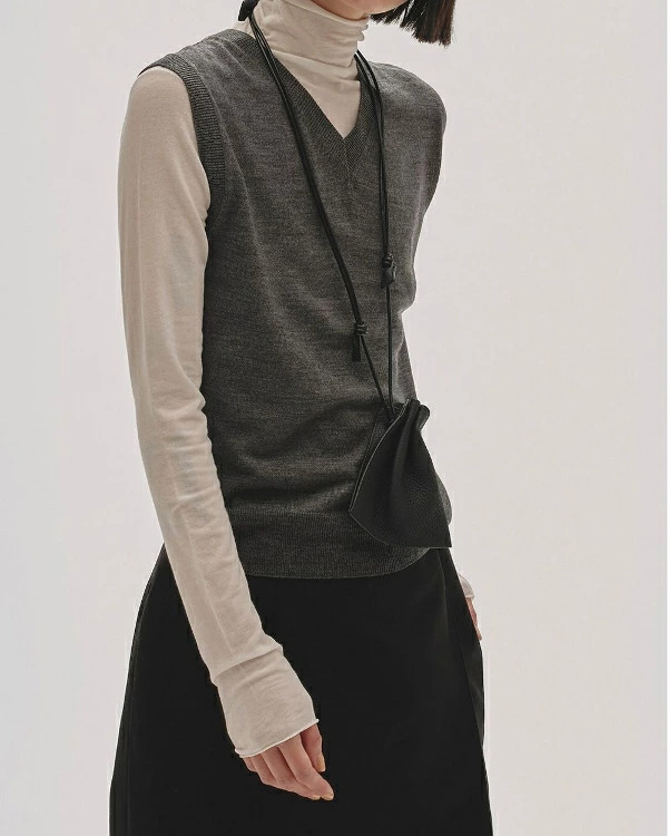 TODAYFUL ニットベスト クリーム色 TODAYFUL（トゥデイフル）の「ニットロングベスト（ベスト