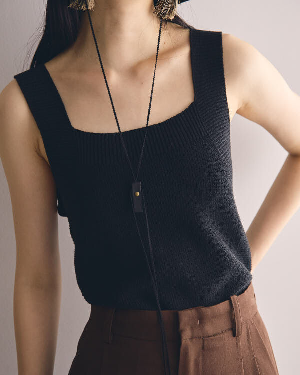 【新品未使用】トゥデイフル square knit Tanktop！！ベージュ Square Knit Tanktop todayful ベージュ - メルカリ