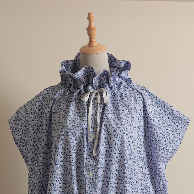 Yarmo］ラッフルカラースモックドレス / ピンク | M AND T PRODUCT