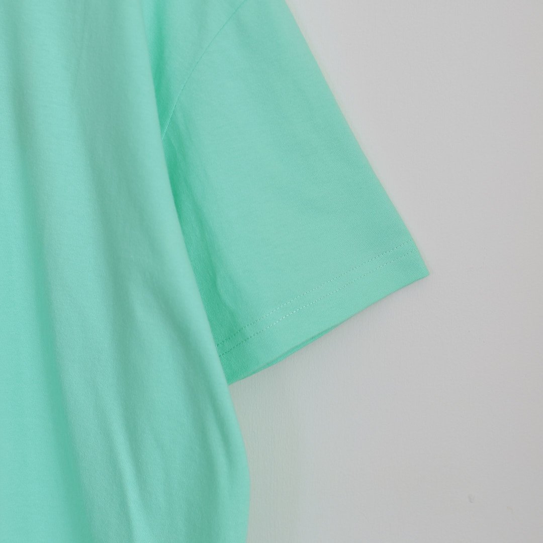 【新品未使用品】オールドマンズテーラー　ミルクティー　Tシャツ　ミント　Mサイズ R&D.M.Co-］ MILK TEA Tシャツ / ミント | M AND T PRODUCT