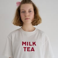 ［R&D.M.Co-］ MILK TEA Tシャツ / ホワイト