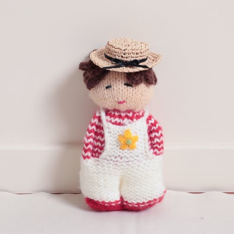［tsumugi knits］ミニチュアの麦わら帽子