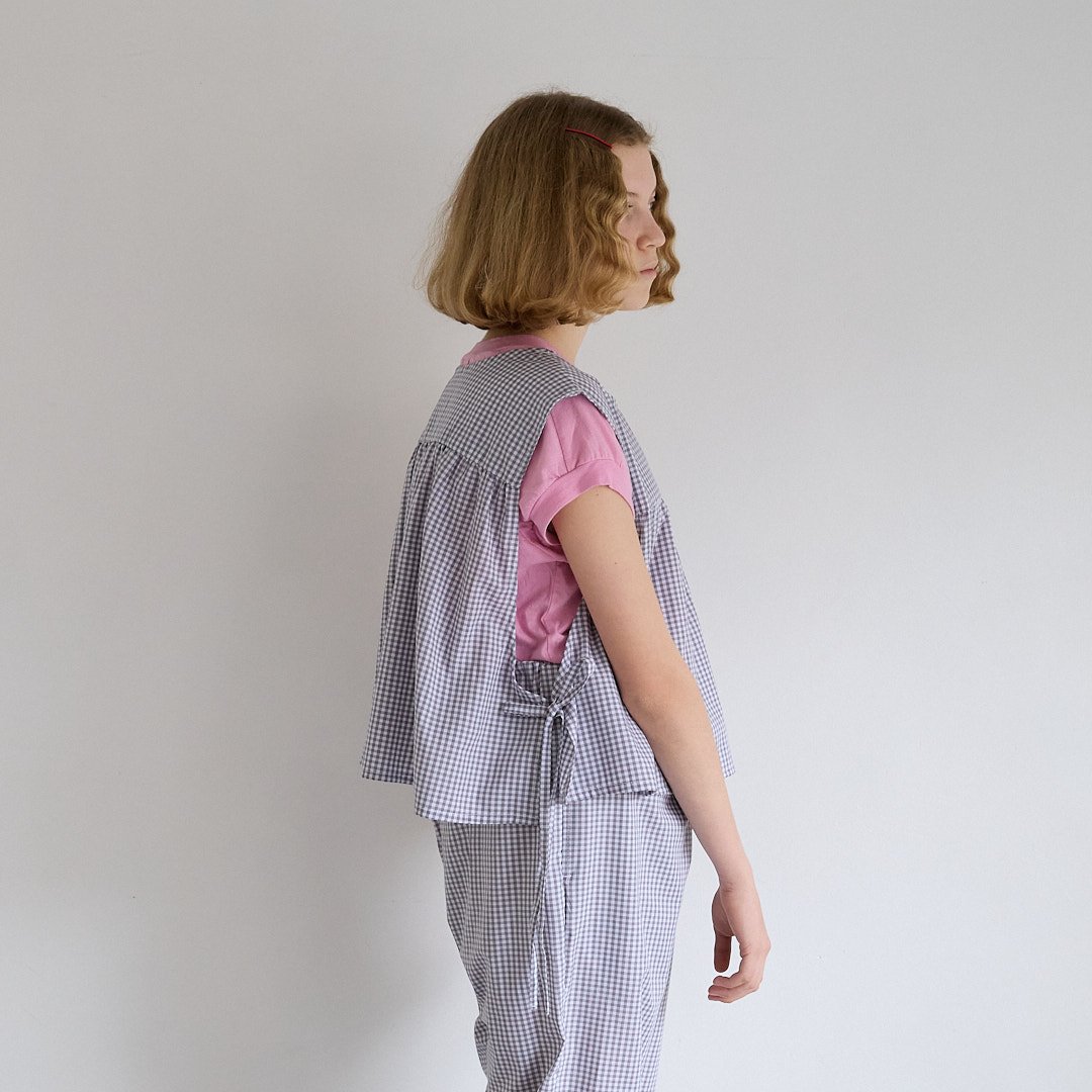 Yarmo］クロップドタバード(サイドリボンブラウス) / グレー | M AND T