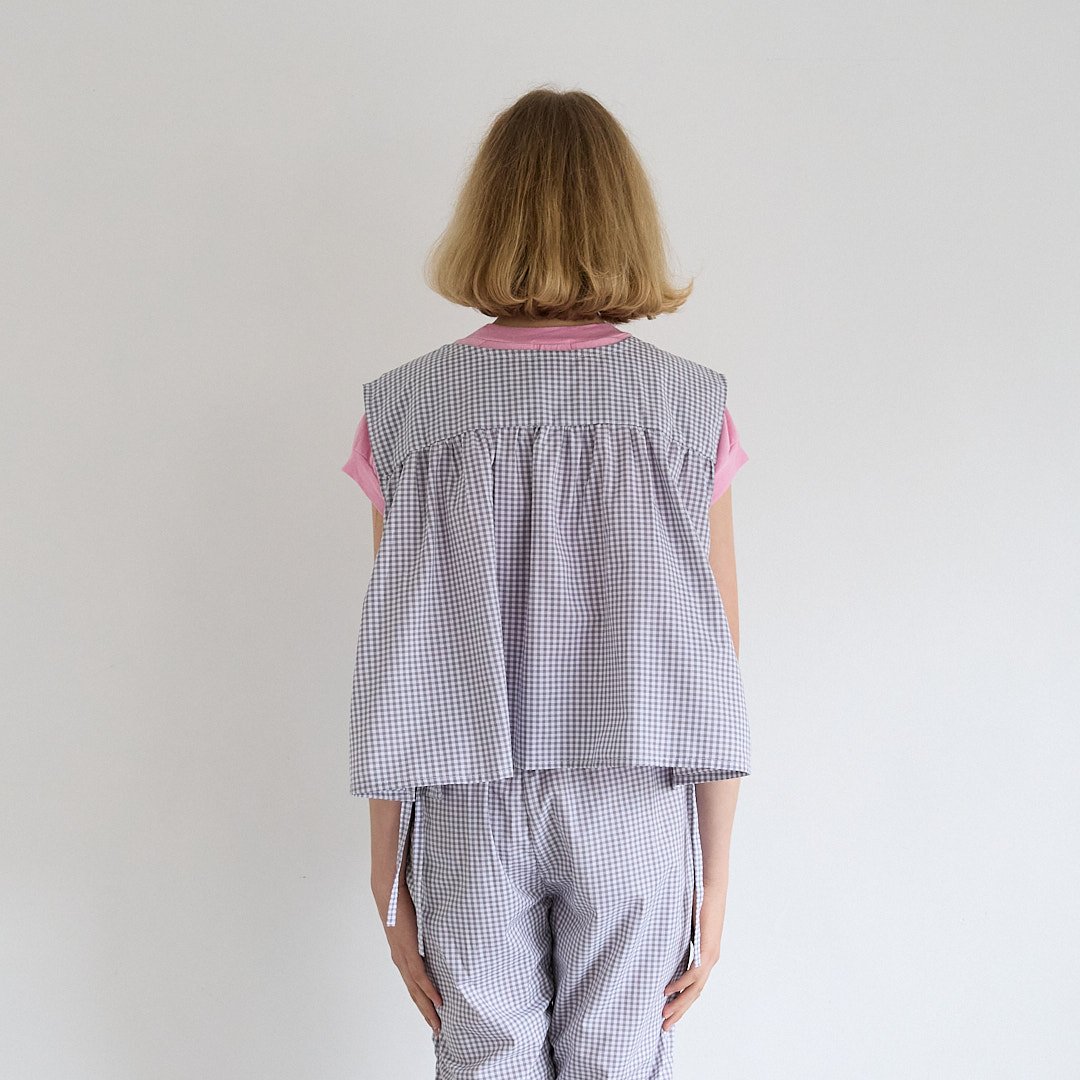 Yarmo］クロップドタバード(サイドリボンブラウス) / グレー | M AND T