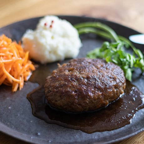 和牛のハンバーグ（４個入り ソース付）【保冷バッグ梱包】