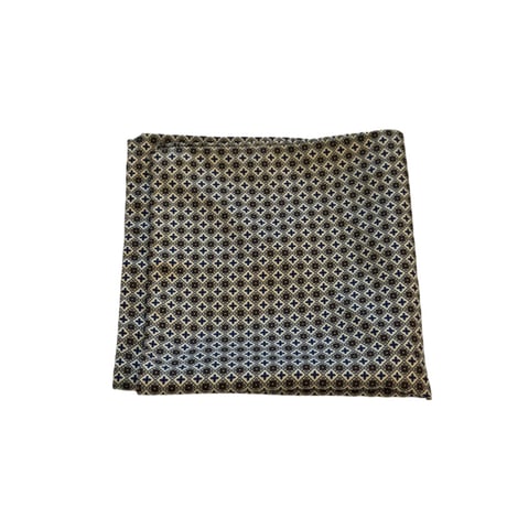 USED SILK POCKET SQUARE