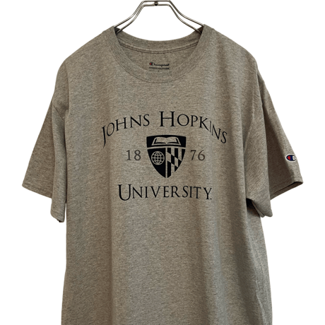 新品　JOHNS HOPKINS UNIVERSITY  TSHIRTS  CHAMPOIN USA