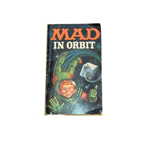 VINTAGE BOOK (USED) MAD MAGAZINE 1962