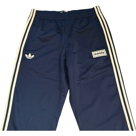 NEW  OASIS×ADIDAS  JOG PANTS NAVY